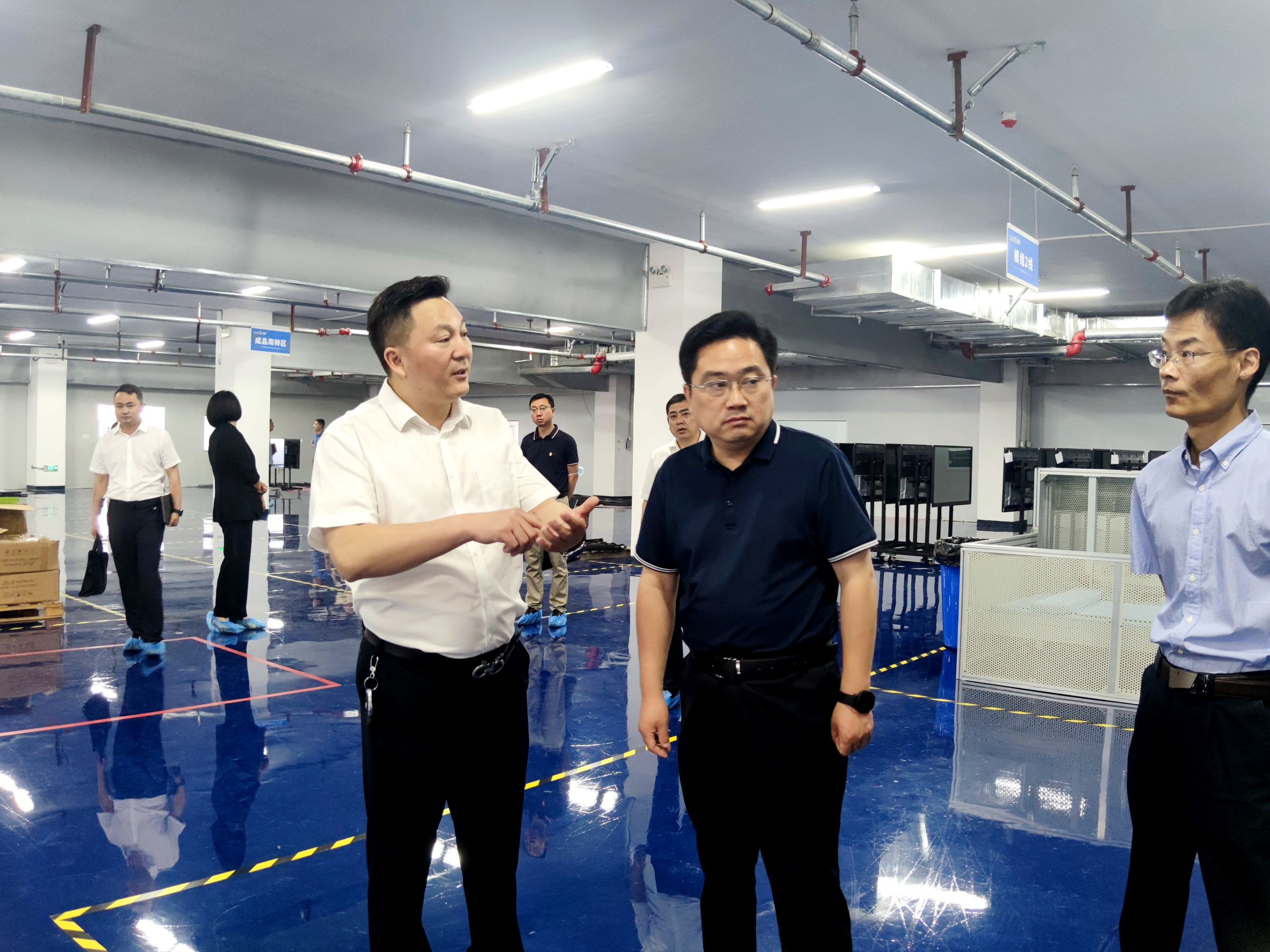 高新区管委会莅临亚星会员登录调研指导